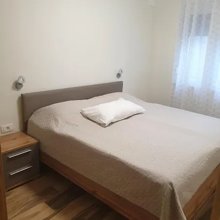 Apartma With Terrace *