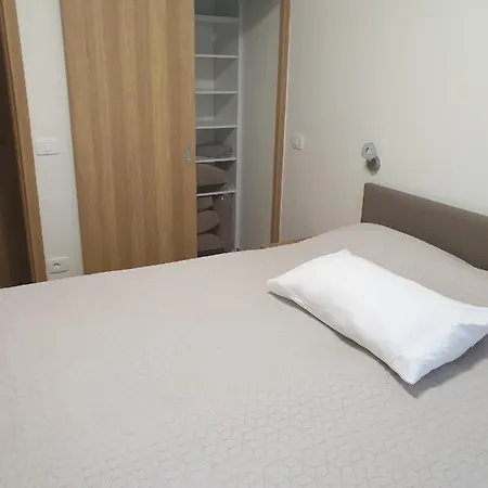 With Terrace Apartment *